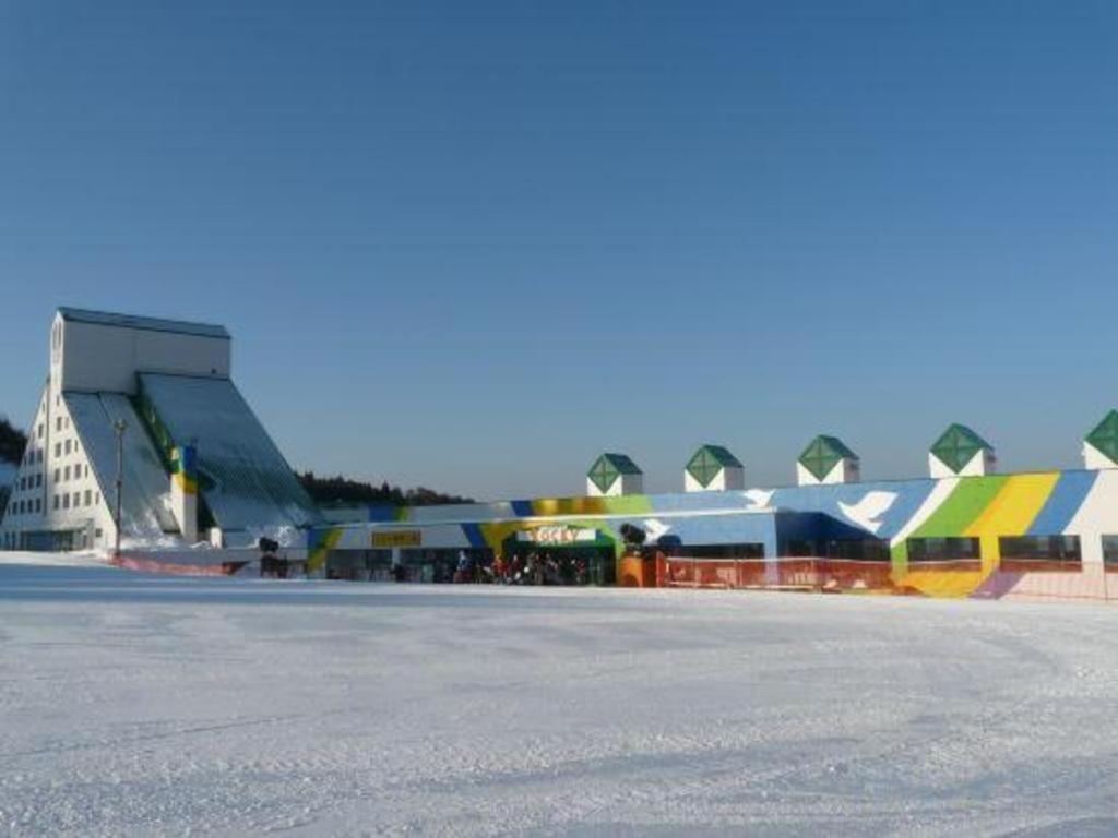 鷲ヶ岳高原ホテル レインボー 郡上市 エクステリア 写真
