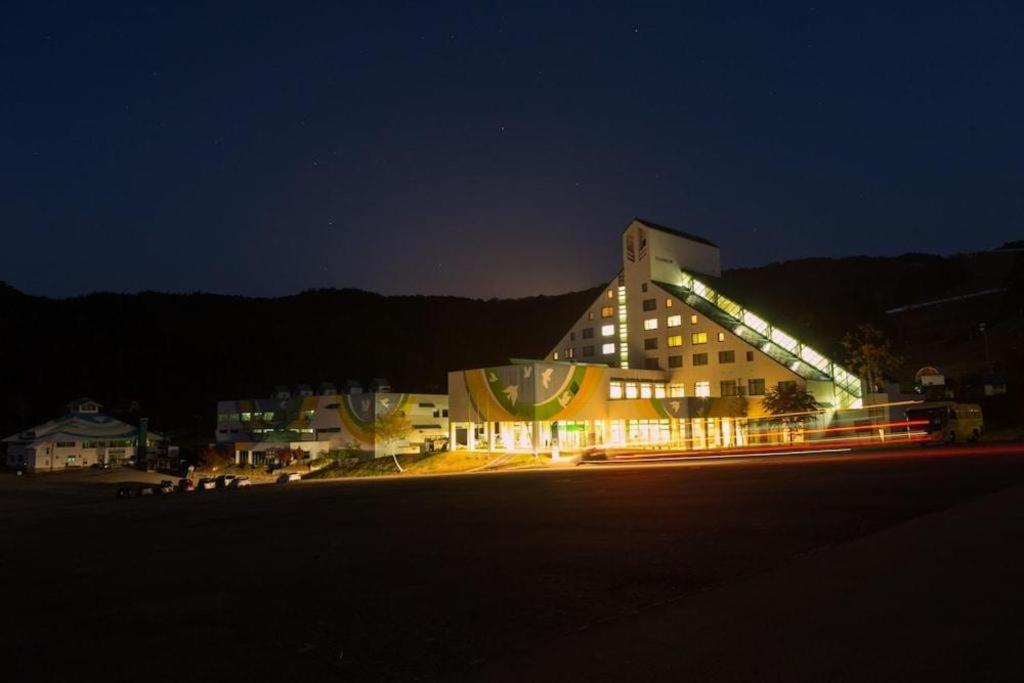 鷲ヶ岳高原ホテル レインボー 郡上市 エクステリア 写真