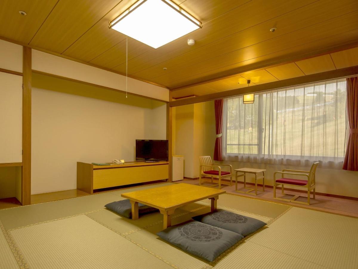 鷲ヶ岳高原ホテル レインボー 郡上市 エクステリア 写真